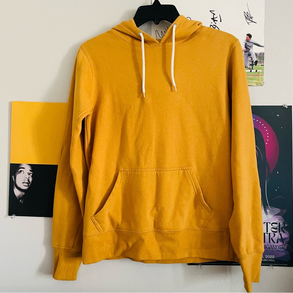 Cozy, Full Tilt, Small, yellow hoodie!
